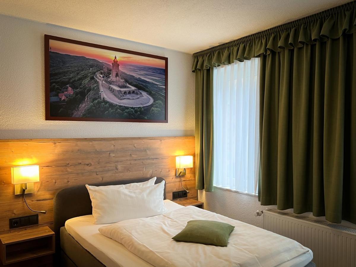 Hotel Friedchen Mit Eigener Fleischerei Artern Kültér fotó